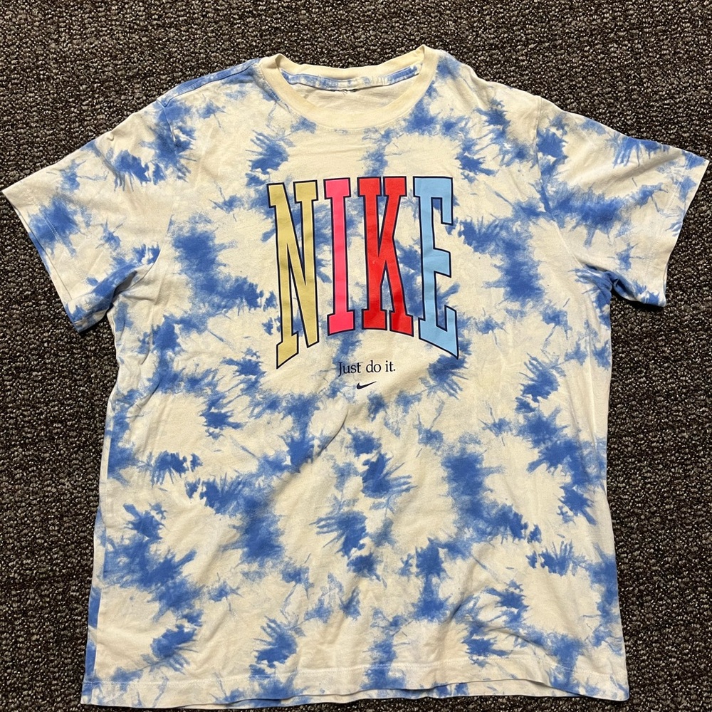 Nike World Peace TieDye Shirt, L